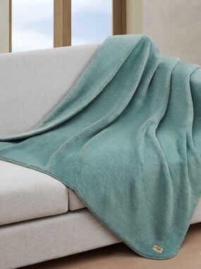 UGG Plush Throw Blanket in Saige Green